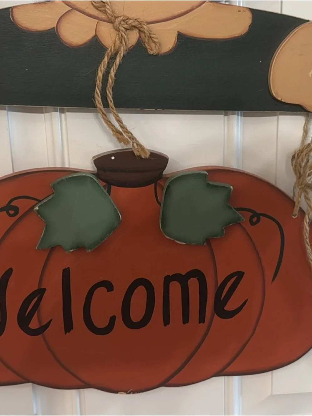 Welcome Pumpkin Scarecrow Wall Hanging - Orange & Green Home Decor